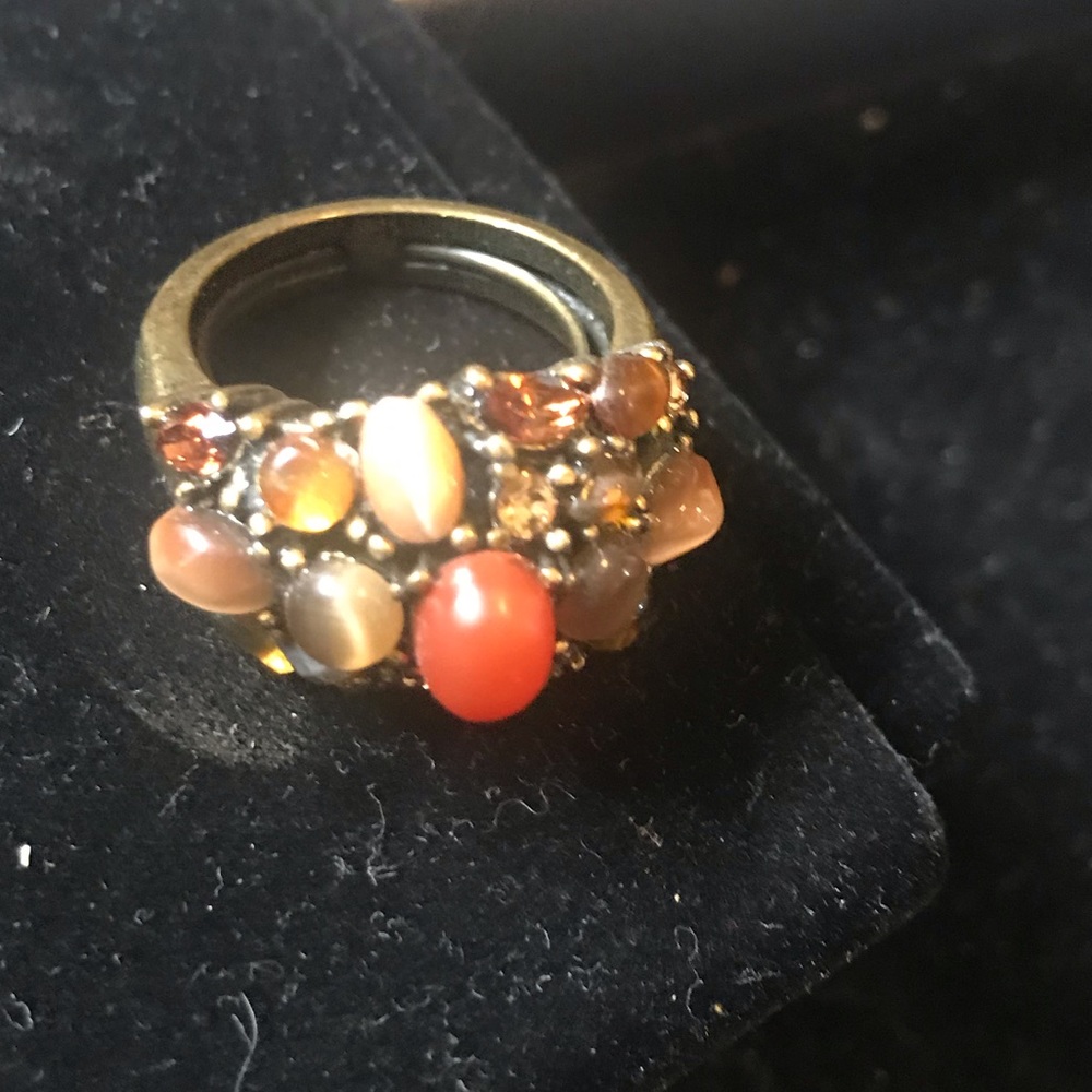 New Avon Mark “ Dreamy Ring Brass color size Large